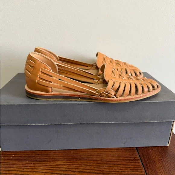 NISOLO Huarache Sandal in Almond 8 NEW - Picture 2 of 6